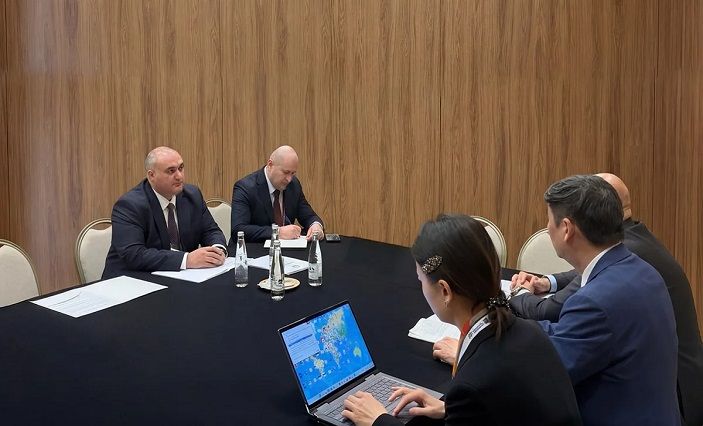 China Urges Azerbaijan to Join SCO Development Bank